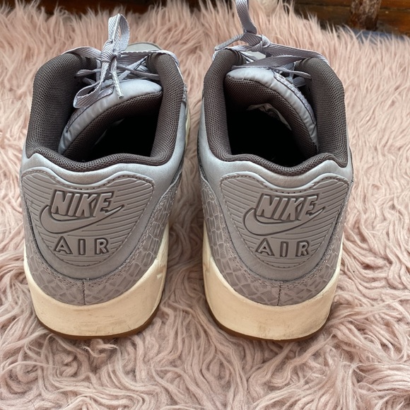Gray Nike air max 90 size 10 - Picture 2 of 5